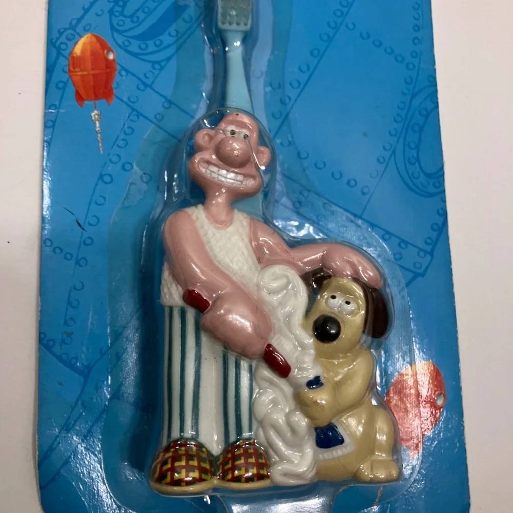 Vintage Wallace and Gromit Toothbrush Holder